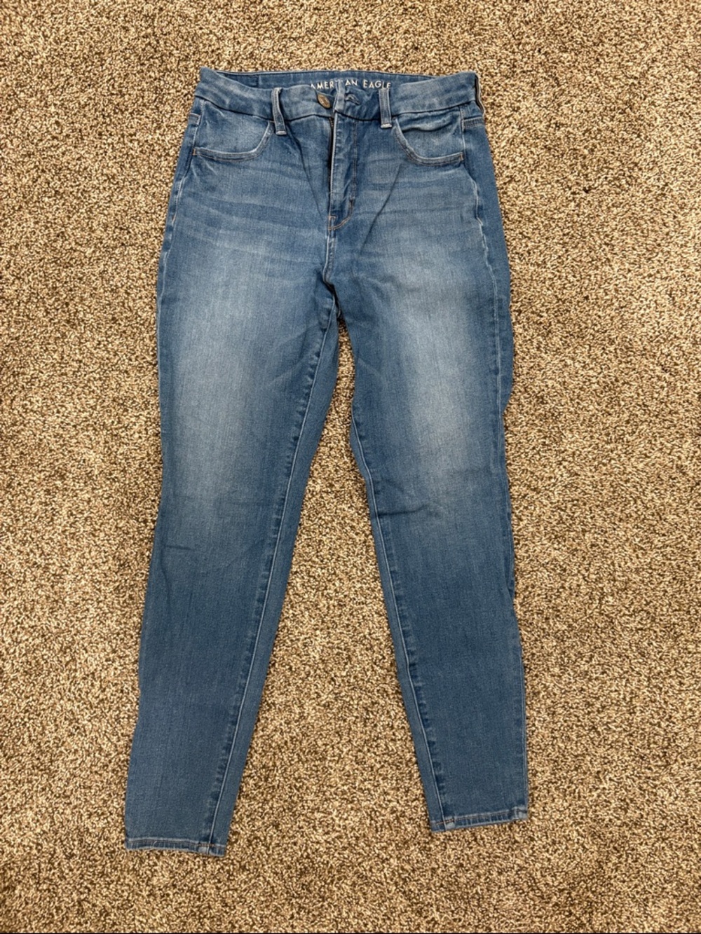 American Eagle Outfitters Light Blue Skinny Jeans